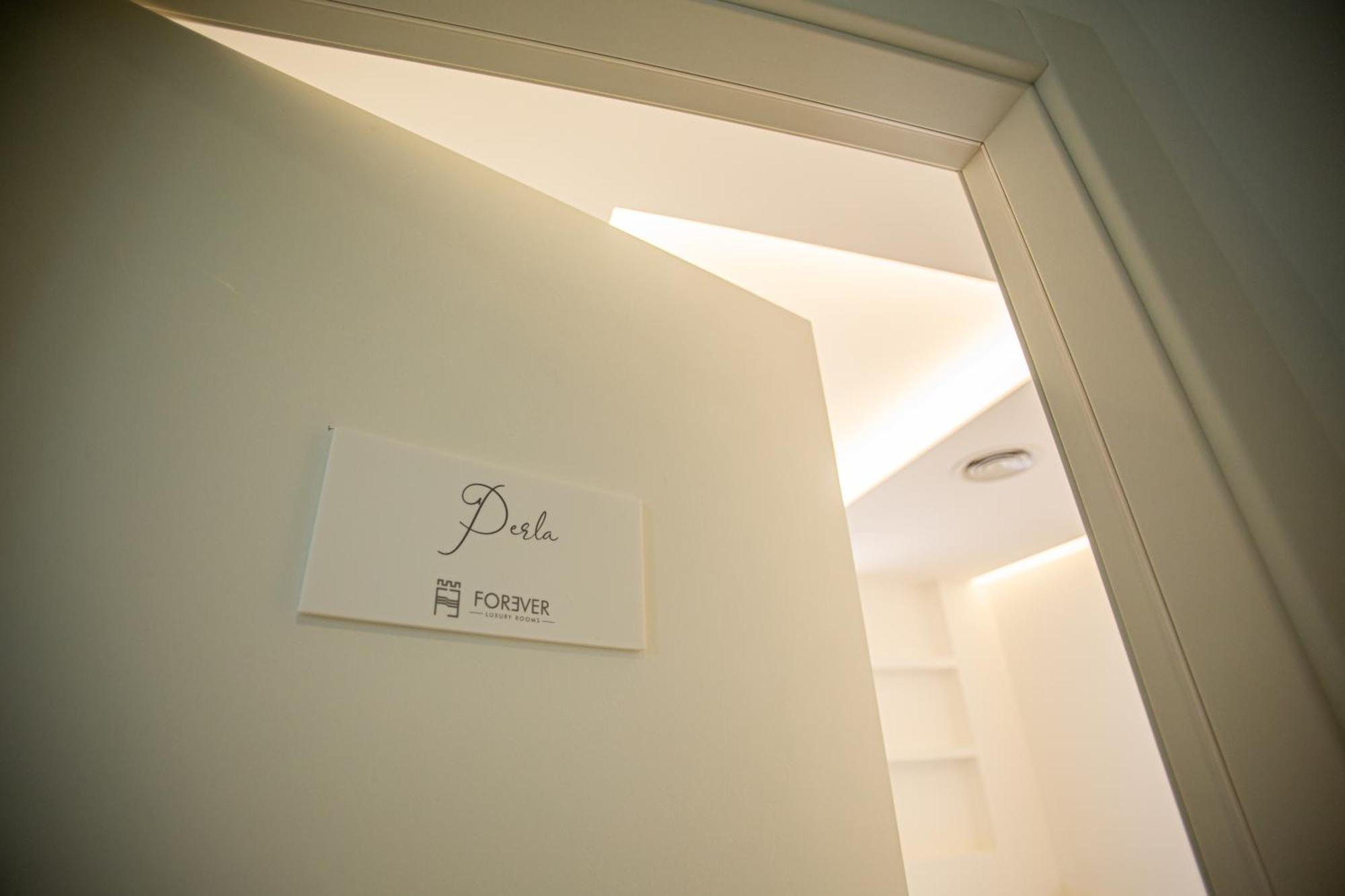 Forever Luxury Rooms Castellammare di Stabia Exteriör bild