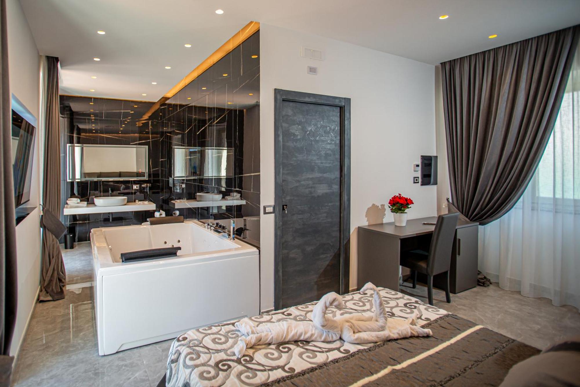 Forever Luxury Rooms Castellammare di Stabia Exteriör bild