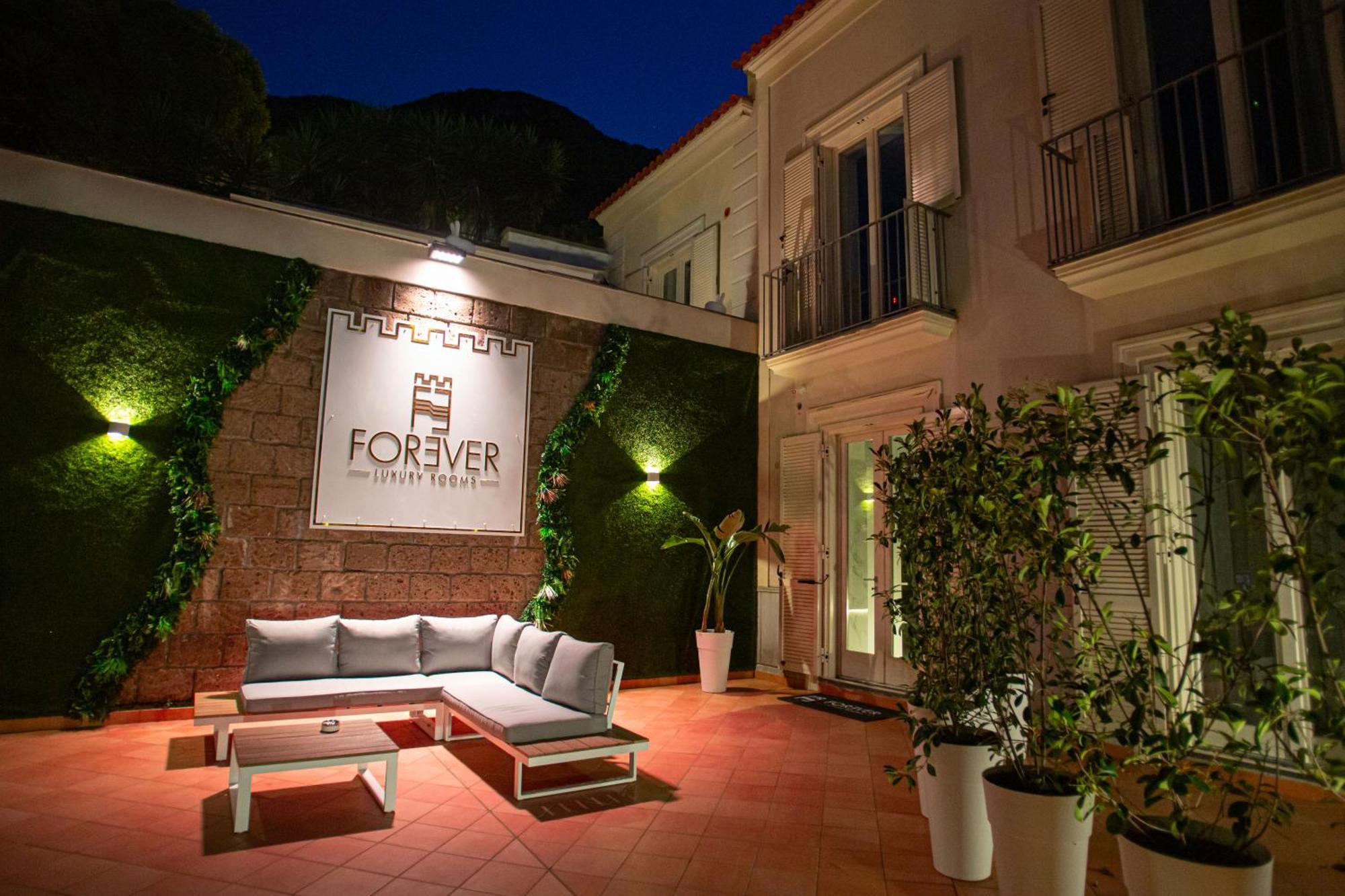 Forever Luxury Rooms Castellammare di Stabia Exteriör bild